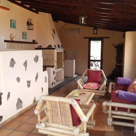 Los Dragos Holiday home